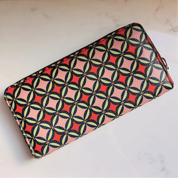 Fossil Emma Retro Print RFID Large Wallet - Picture 1 of 5